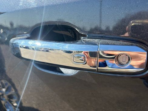 Used 2024 GMC Sierra 1500 Denali Ultimate image 14