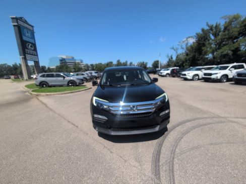 Used 2018 Honda Pilot EX-L image 11