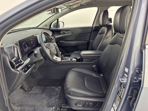 Used 2023 Kia Sportage EX image 15