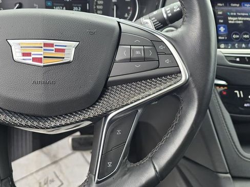 Certified 2024 Cadillac XT5 Sportv image 11