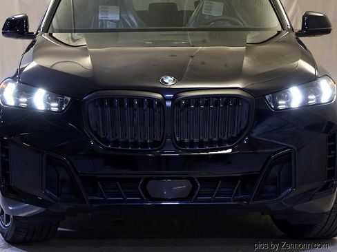 New 2026 BMW X5 xDrive40i w/ M Sport Package image 6