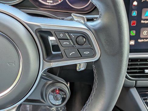 Certified 2023 Porsche Cayenne GTS AWD/4WD image 10