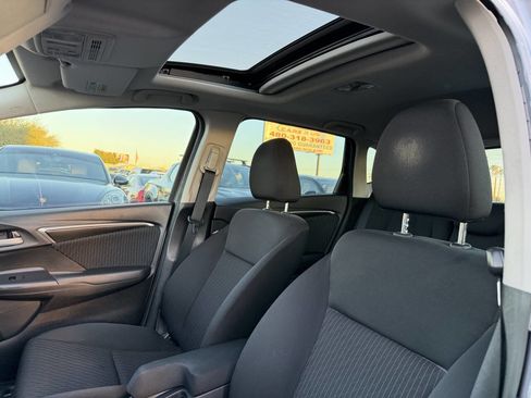 Used 2019 Honda Fit EX image 26