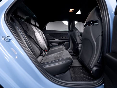 Used 2023 Hyundai Elantra N FWD image 50