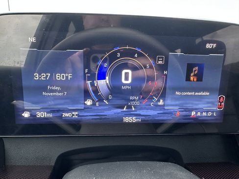 Used 2024 Chevrolet Traverse Z71 image 20