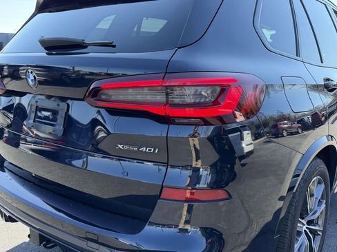 Used 2023 BMW X5 xDrive40i w/ Executive Package AWD/4WD image 6