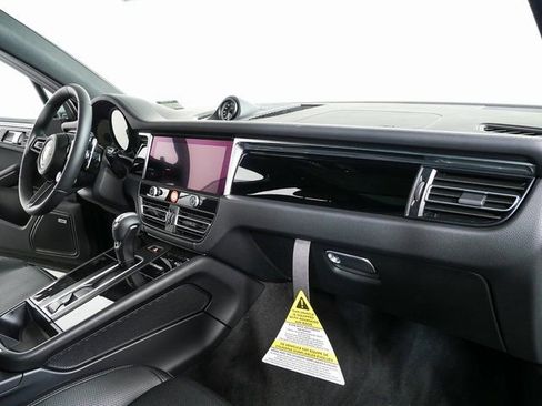 New 2026 Porsche Macan Turbo image 26