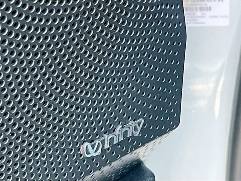 Used 2020 Hyundai Veloster N w/ Performance Package image 18