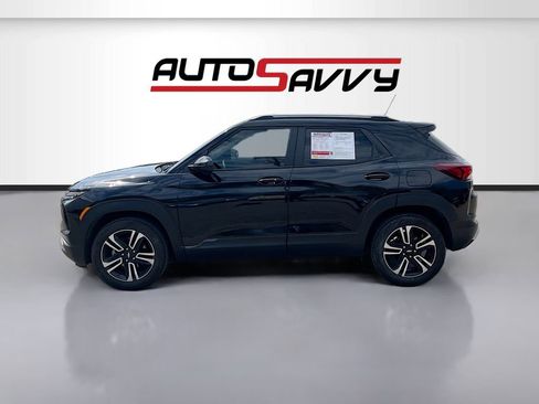 Used 2024 Chevrolet TrailBlazer LT w/ LT Cold Weather Package FWD image 4