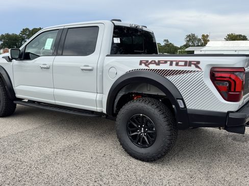 New 2026 Ford F150 Raptor AWD/4WD image 3
