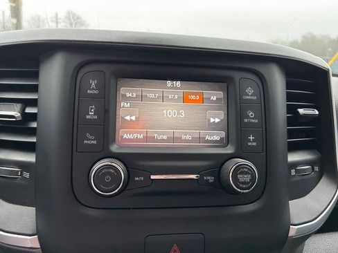 Used 2020 RAM 1500 Big Horn image 12