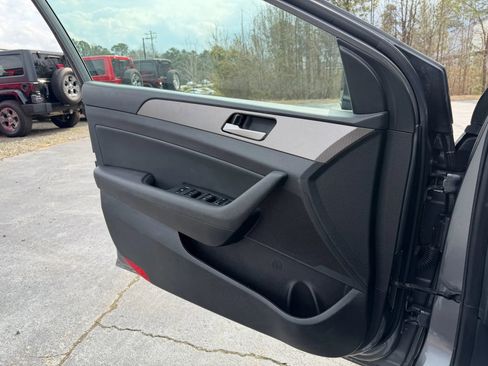 Used 2018 Hyundai Sonata Sport image 27