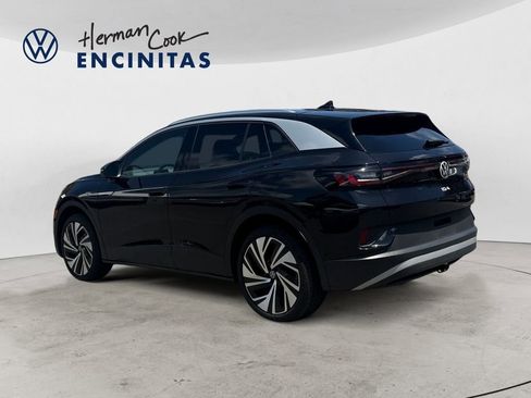 Certified 2025 Volkswagen ID.4 Pro S Plus AWD/4WD image 3