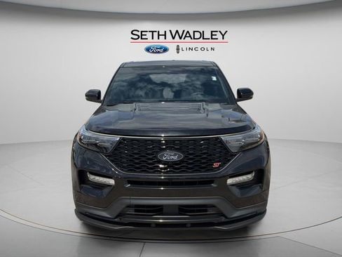 Used 2024 Ford Explorer ST w/ Equipment Group 401A AWD/4WD image 2
