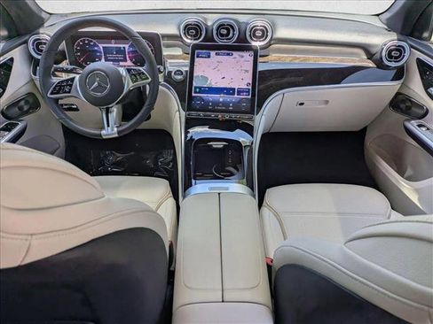 Certified 2026 Mercedes-Benz GLC 300 image 19