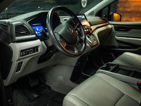 Used 2022 Honda Odyssey EX-L image 9