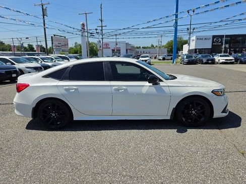 Used 2024 Honda Civic Sport image 6