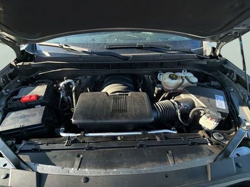 Used 2021 Chevrolet Suburban RST w/ Rear Media and Nav Package image 38