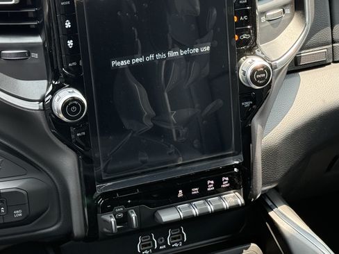 New 2026 RAM 2500 Laramie w/ Night Edition AWD/4WD image 14
