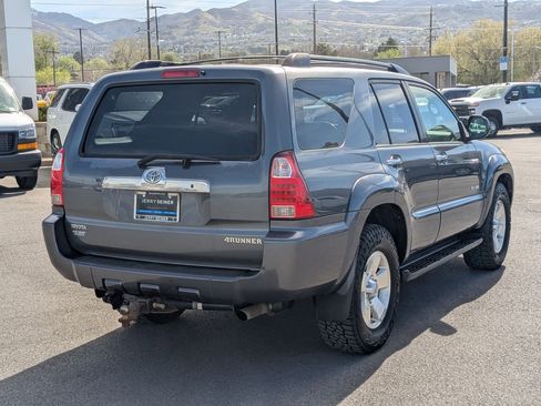 Used 2007 Toyota 4Runner SR5 image 5