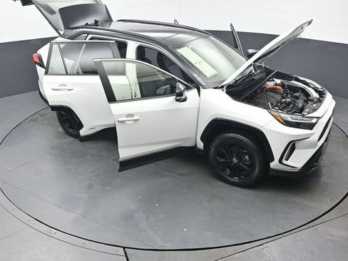 Used 2023 Toyota RAV4 XSE AWD/4WD image 56