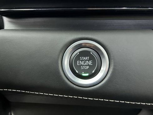 Certified 2024 Cadillac Escalade Sport Platinum AWD/4WD image 17