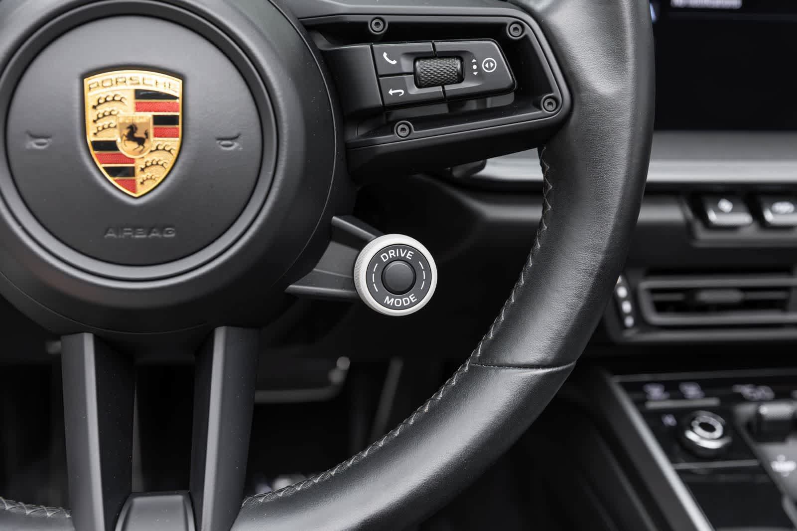 Used 2022 Porsche 911 Carrera 4S w/ Sport Package AWD/4WD image 37