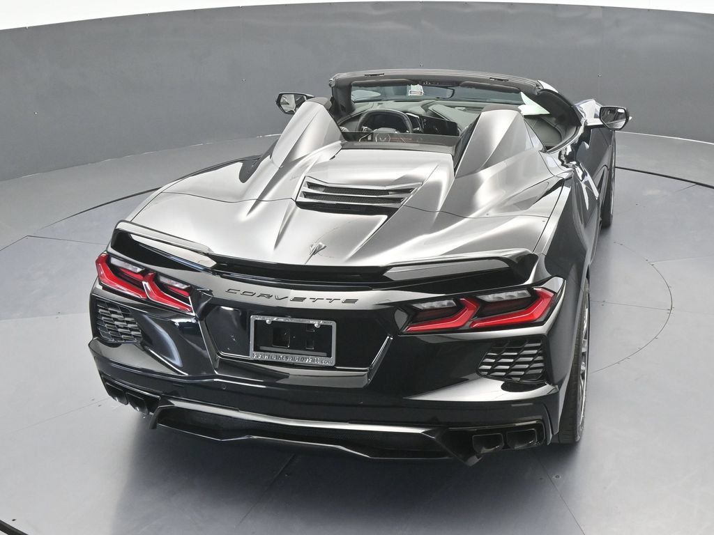 Used 2024 Chevrolet Corvette Stingray Preferred Conv w/ Z51 Performance Package RWD image 48