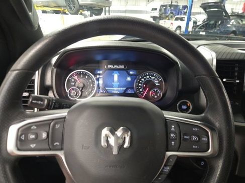Used 2026 RAM 1500 Express AWD/4WD image 17