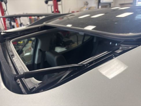 Used 2019 GMC Acadia SLT image 5