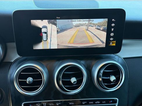 Used 2022 Mercedes-Benz GLC 300 image 31