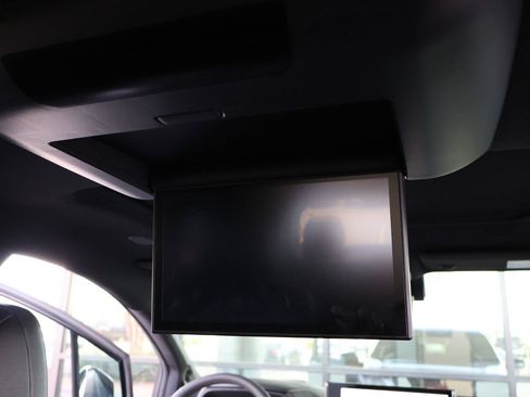 Used 2026 Toyota Sienna Platinum AWD/4WD image 21