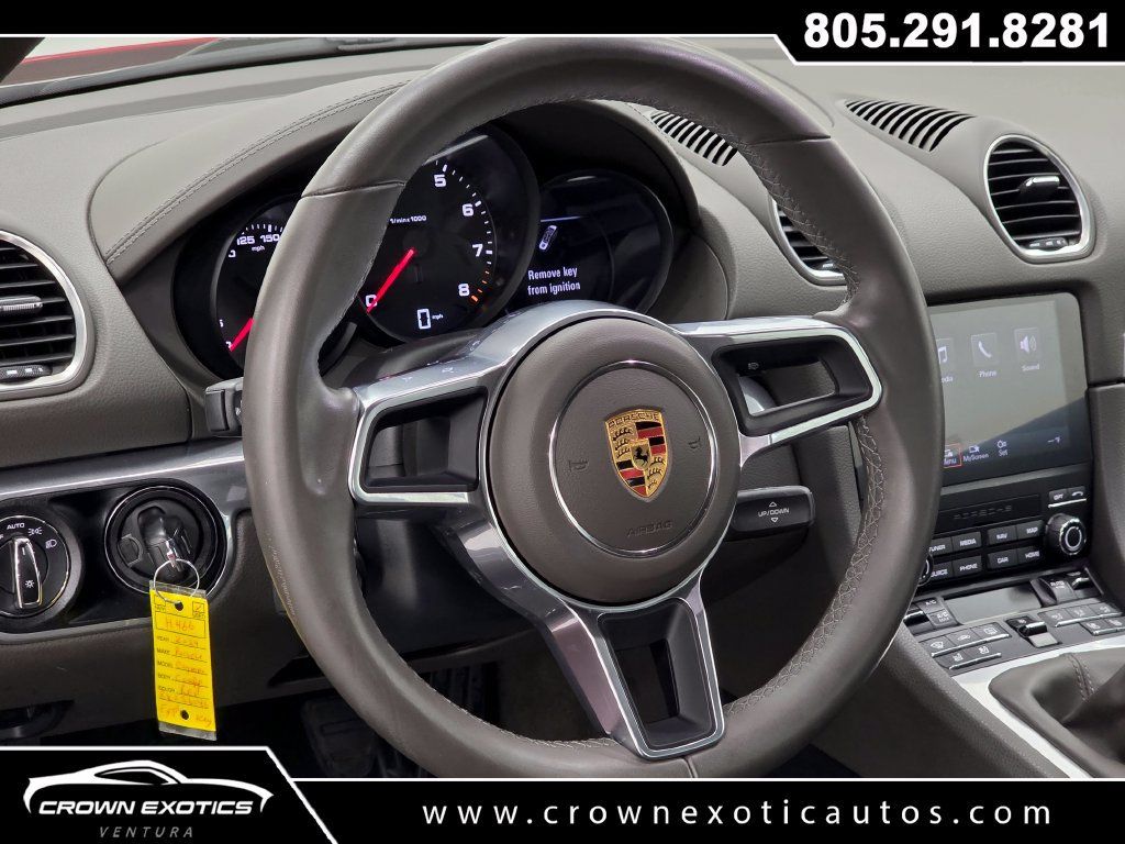 Used 2024 Porsche 718 Cayman RWD image 23