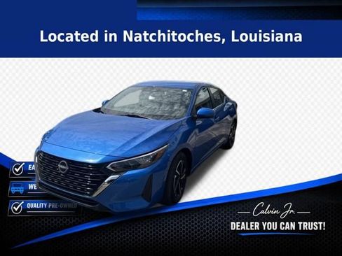 Used 2025 Nissan Sentra SV FWD image 2