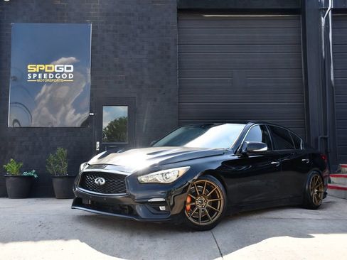 Used 2019 INFINITI Q50 Luxe w/ Essential Package (3.0T Luxe) AWD/4WD image 1