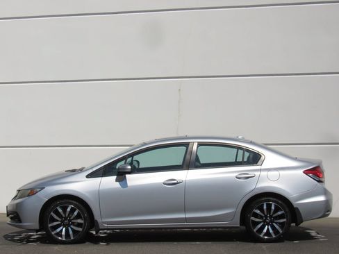 Used 2015 Honda Civic EX-L image 4