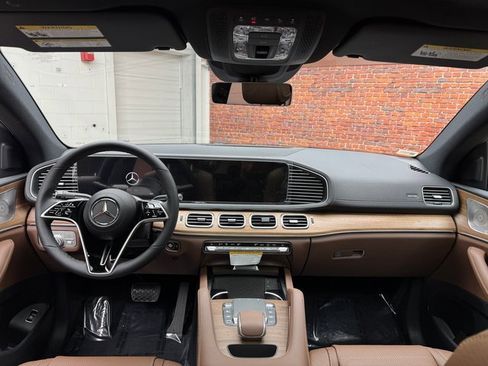 New 2026 Mercedes-Benz GLE 450 4MATIC Coupe image 12