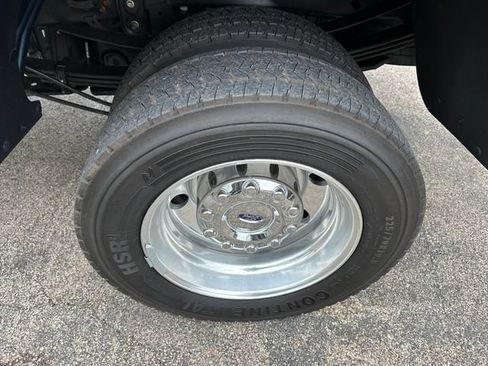 Used 2019 Ford F450 Platinum w/ Platinum Ultimate Package AWD/4WD image 7