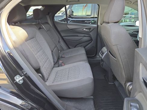 Used 2024 Chevrolet Equinox LT w/ Driver Convenience Package image 16