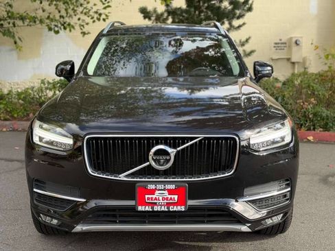 Used 2017 Volvo XC90 T6 Momentum w/ Vision Package image 2