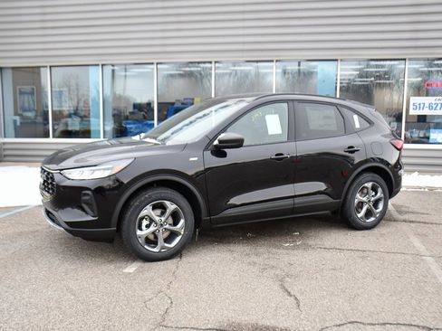 New 2026 Ford Escape ST-Line w/ Tech Pack #1 image 2