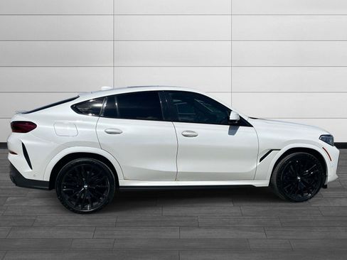 Used 2021 BMW X6 M50i w/ Executive Package AWD/4WD image 2