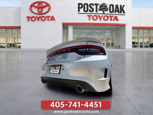 Used 2020 Dodge Charger R/T RWD image 11