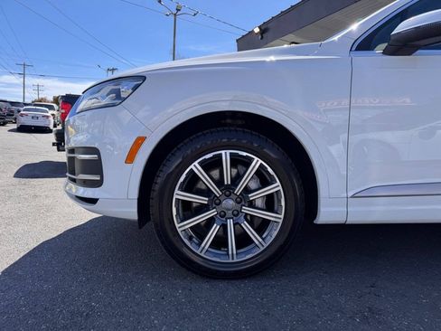 Used 2017 Audi Q7 3.0T Premium Plus AWD/4WD image 4
