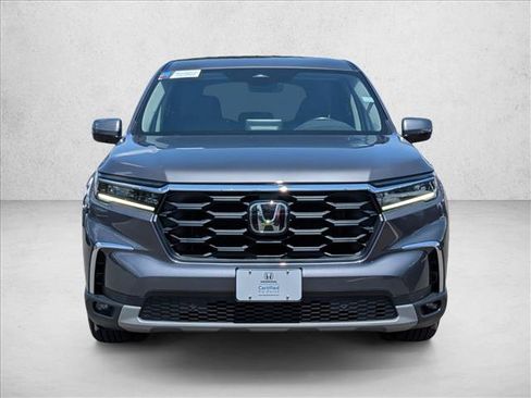 Certified 2025 Honda Pilot EX-L image 2