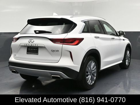 Used 2023 INFINITI QX50 Luxe image 4