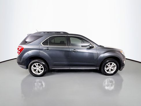 Used 2017 Chevrolet Equinox LT w/ Convenience Package image 11
