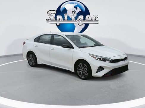 Used 2023 Kia Forte GT-Line image 3