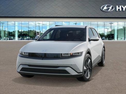 New 2026 Hyundai Ioniq 5 SEL image 6