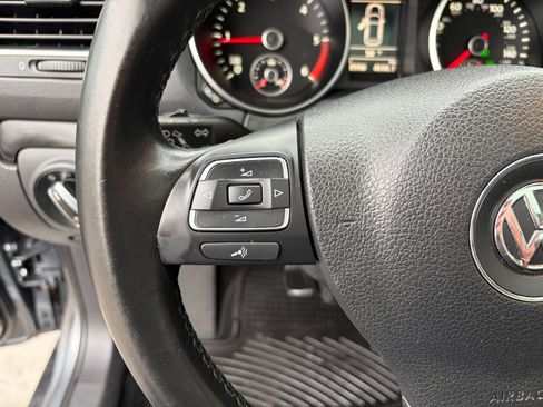 Used 2014 Volkswagen Jetta TDI image 15